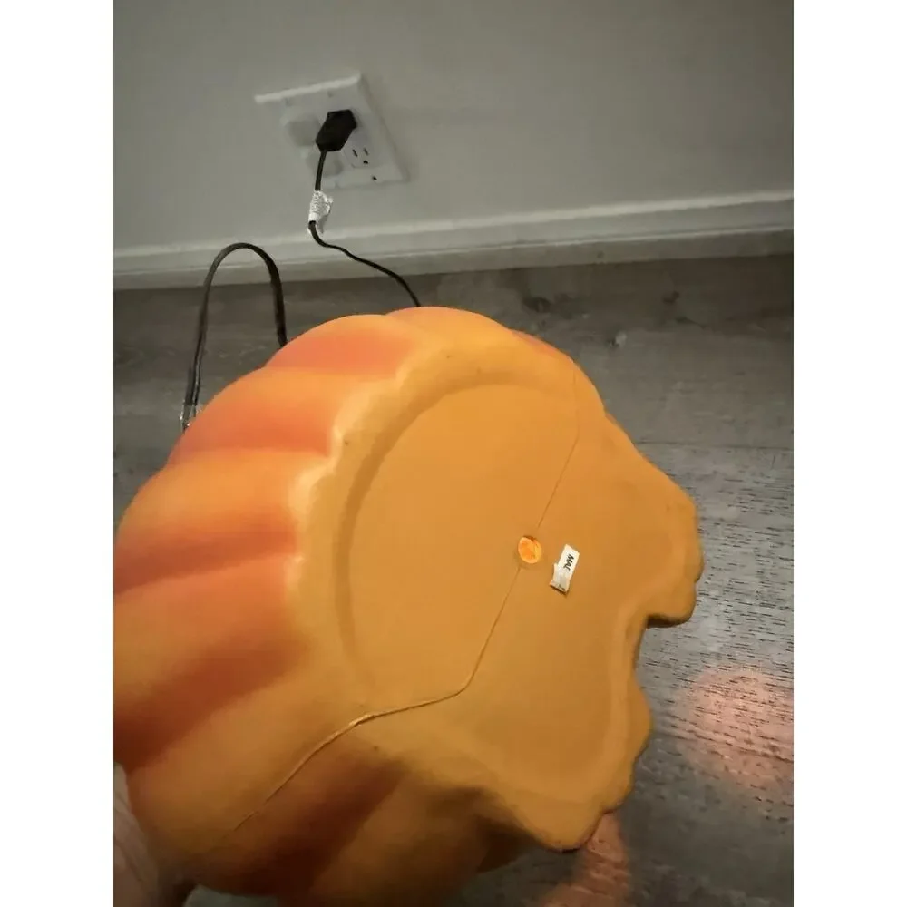 RARE 9.5” Halloween Plastic Blow Mold Owl Jack 'O Lantern - Tested & WORKS